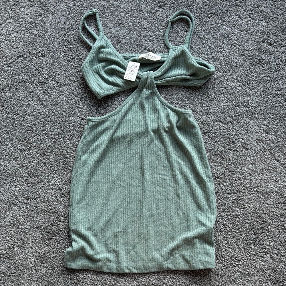 Audrey 3+1 Sage Textured Cutout Dress